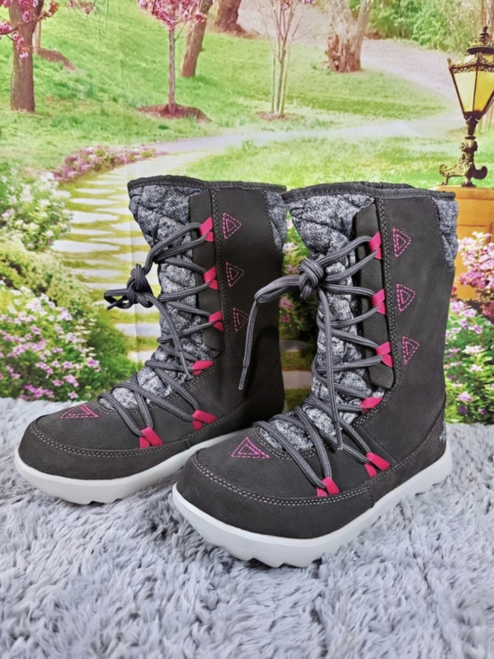 The North Face Alpenglow IV Waterproof Boots Women's Winter Boots Size US 6 NEW